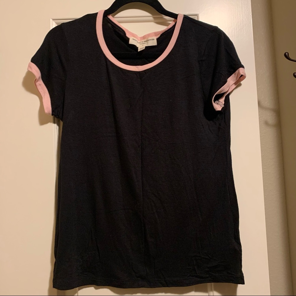 Project social T x UO baby tee